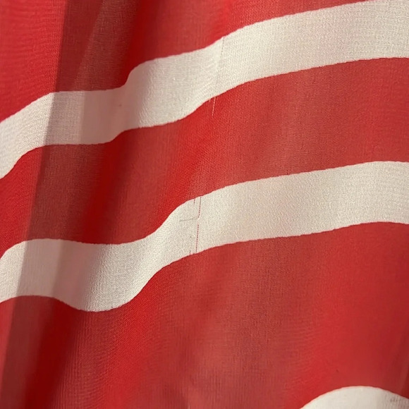 NY & Co. women’s medium tank - pink and red stripes - Picture 4 of 5